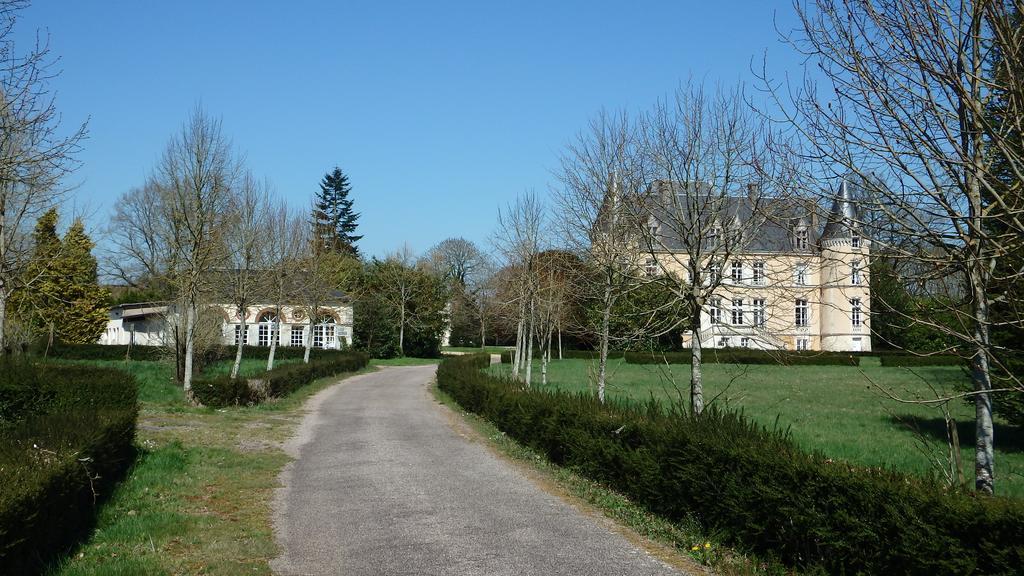 Chateau De Blavou Normandie Saint-Denis-sur-Huisne Exterior photo