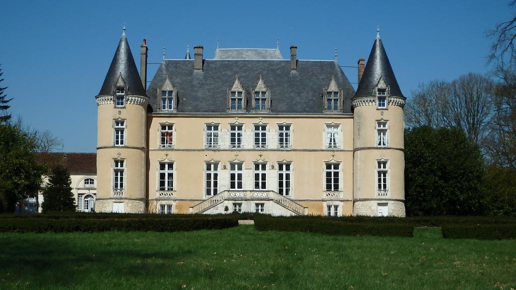 Chateau De Blavou Normandie Saint-Denis-sur-Huisne Exterior photo